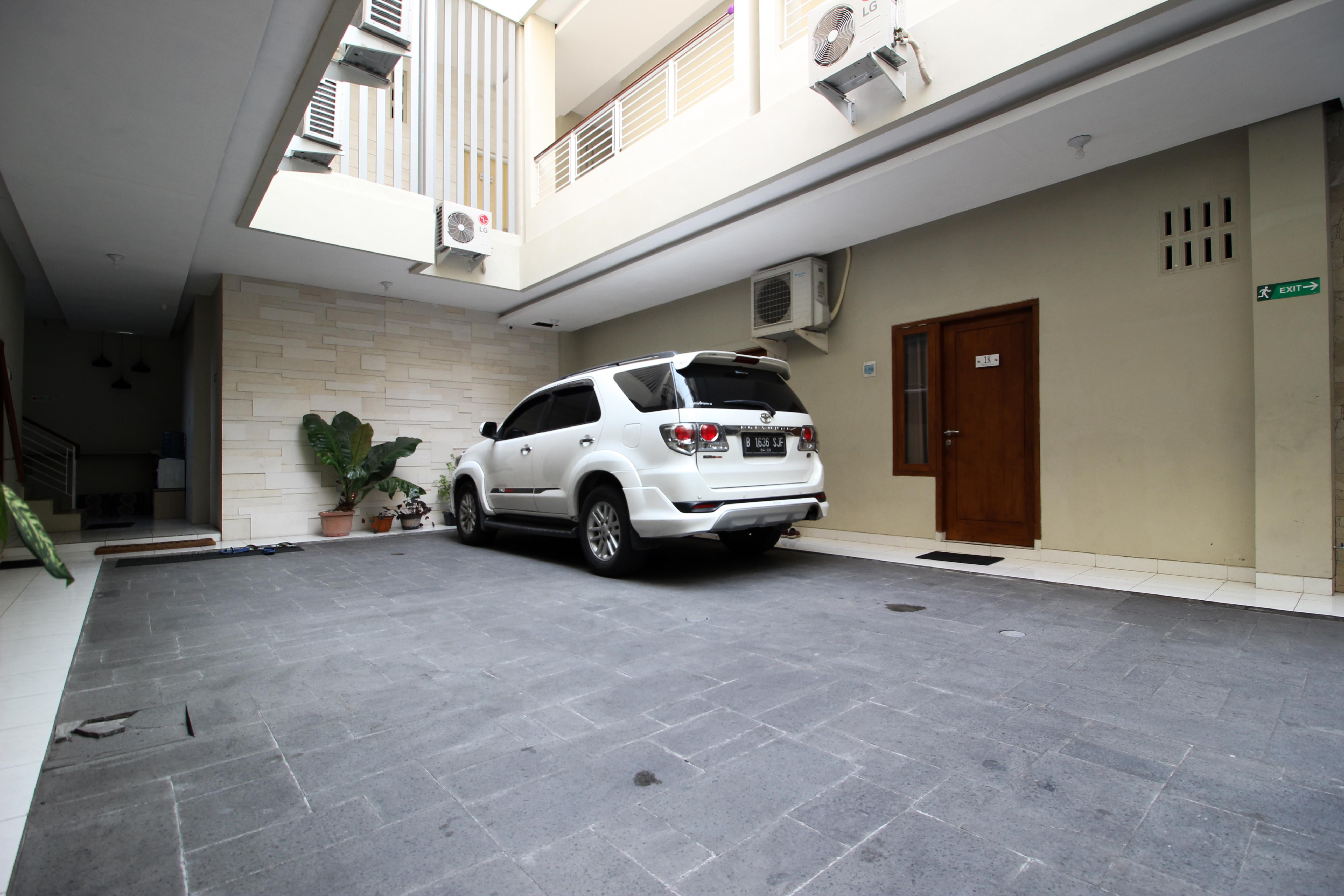 Reddoorz Plus Near Upn Jogjakarta 2 Maguwo Extérieur photo